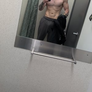 Snapchat-1325420550~5.jpg